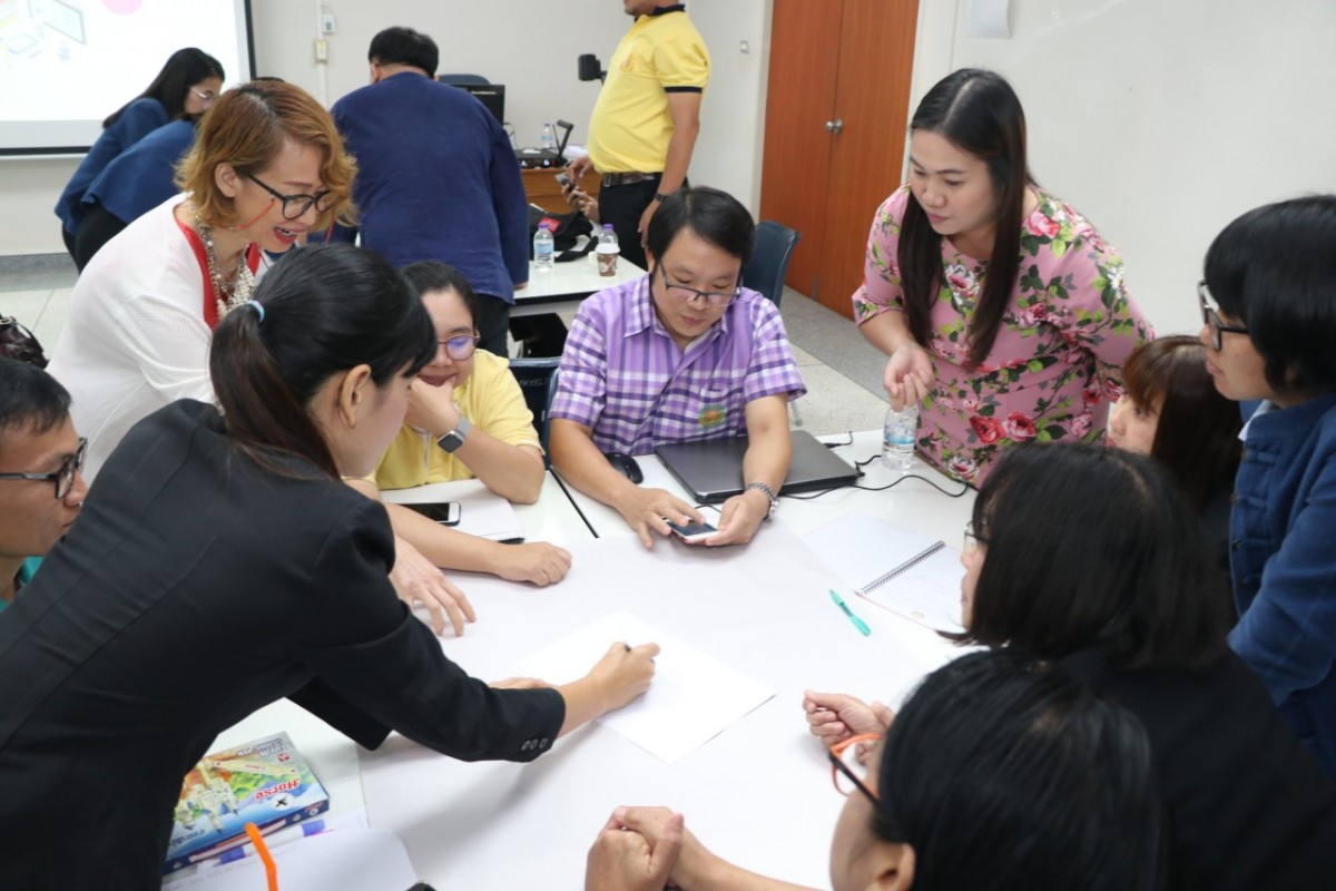 คณะศึกษาศาสตร์ มช. จัดอบรมเชิงปฏิบัติการพัฒนานวัตกรรมการจัดการเรียนรู้ Active Learning เพื่อการก้าวสู่ประเทศไทย 4.0 แก่ครูในสังกัด อบจ.เชียงใหม่ (รอบที่ 2)