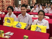 นักเรียนโรงเรียนสาธิตมหาวิทยาลัยเชียงใหม่ รับรางวัลชมเชยจากการแข่งขันภาษาไทยเพชรยอดมงกุฎ ครั้งที่ 16 