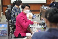 คณะศึกษาศาสตร์ มช. รับการตรวจประเมินคุณภาพองค์กร ตามแนวทางของเกณฑ์คุณภาพการศึกษาเพื่อการดำเนินการที่เป็นเลิศ มหาวิทยาลัยเชียงใหม่ (CMU-EdPEx) ประจำปีการศึกษา 2563