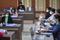 คณะศึกษาศาสตร์ มช. รับการตรวจประเมินคุณภาพองค์กร ตามแนวทางของเกณฑ์คุณภาพการศึกษาเพื่อการดำเนินการที่เป็นเลิศ มหาวิทยาลัยเชียงใหม่ (CMU-EdPEx) ประจำปีการศึกษา 2563