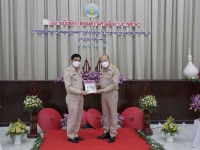 หัวหน้าภาควิชาหลักสูตรฯ ร่วมพิธี MOU และพิธีมอบหลักสูตรท้องถิ่น เรื่อง ประวัติศาสตร์นครหริภุญชัย แก่หน่วยงานทางการศึกษาในจังหวัดลำพูน จำนวน 8 หน่วยงาน