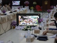 หัวหน้าภาควิชาหลักสูตรฯ ร่วมพิธี MOU และพิธีมอบหลักสูตรท้องถิ่น เรื่อง ประวัติศาสตร์นครหริภุญชัย แก่หน่วยงานทางการศึกษาในจังหวัดลำพูน จำนวน 8 หน่วยงาน