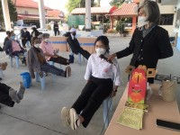 ประธานสาขาวิชาบริหารธุรกิจ เป็นวิทยากรบรรยายให้ความรู้เรื่องการดูแลสุขภาพในช่วงฤดูหนาว ณ โรงเรียนผู้สูงอายุตำบลมะขุนหวาน
