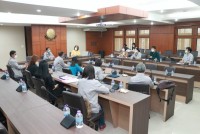 คณะศึกษาศาสตร์ มช. จัดการประชุมก่อนลงพื้นที่ โครงการวิจัยเชิงปฏิบัติการเพื่อพัฒนาครูและโรงเรียนตำรวจตระเวนชายแดนในพื้นที่จังหวัดเชียงใหม่ ปี 2564