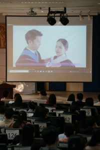  ดุษฎีบัณฑิต มหาบัณฑิต และบัณฑิตคณะศึกษาศาสตร์ มช. ร่วมซ้อมรับพิธีพระราชทานปริญญาบัตร ครั้งที่ 55