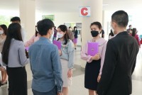  ดุษฎีบัณฑิต มหาบัณฑิต และบัณฑิตคณะศึกษาศาสตร์ มช. ร่วมซ้อมรับพิธีพระราชทานปริญญาบัตร ครั้งที่ 55