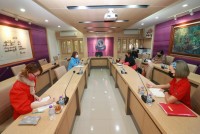 ผู้บริหารคณะศึกษาศาสตร์ มช. ให้การต้อนรับผู้อำนวยการโครงการ USAC ในโอกาสเยี่ยมคารวะ