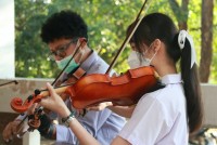 คณะศึกษาศาสตร์ มช. จัดพิธีถวายพวงมาลัยดอกไม้สด แสดงความเคารพต่อ มล.ปิ่น มาลากุล เนื่องในวันคล้ายวันสถาปนามหาวิทยาลัยเชียงใหม่ ประจำปี 2565
