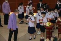 คณะศึกษาศาสตร์ มช. จัดพิธีถวายพวงมาลัยดอกไม้สด แสดงความเคารพต่อ มล.ปิ่น มาลากุล เนื่องในวันคล้ายวันสถาปนามหาวิทยาลัยเชียงใหม่ ประจำปี 2565