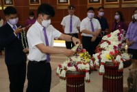 คณะศึกษาศาสตร์ มช. จัดพิธีถวายพวงมาลัยดอกไม้สด แสดงความเคารพต่อ มล.ปิ่น มาลากุล เนื่องในวันคล้ายวันสถาปนามหาวิทยาลัยเชียงใหม่ ประจำปี 2565