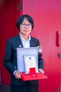 อาจารย์คณะศึกษาศาสตร์ มช. ได้รับรางวัล อาจารย์ดีเด่น มหาวิทยาลัยเชียงใหม่ [ช้างทองคำ] ประจำปี 2564 สาขามนุษยศาสตร์และสังคมศาสตร์