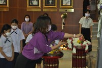 คณะศึกษาศาสตร์ มช. จัดพิธีถวายพวงมาลัยดอกไม้สด แสดงความเคารพต่อ มล.ปิ่น มาลากุล เนื่องในวันคล้ายวันสถาปนามหาวิทยาลัยเชียงใหม่ ประจำปี 2565