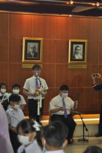คณะศึกษาศาสตร์ มช. จัดพิธีถวายพวงมาลัยดอกไม้สด แสดงความเคารพต่อ มล.ปิ่น มาลากุล เนื่องในวันคล้ายวันสถาปนามหาวิทยาลัยเชียงใหม่ ประจำปี 2565