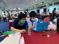 คณะศึกษาศาสตร์ มช. ลงพื้นที่จัดอบรม Coding in your area ให้กับนักเรียนประถมปลายและมัธยม 6 โรงเรียน