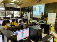 คณะศึกษาศาสตร์ มช. ลงพื้นที่จัดอบรม Coding in your area ให้กับนักเรียนประถมปลายและมัธยม 6 โรงเรียน