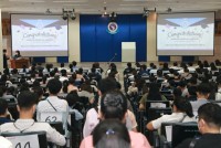  ดุษฎีบัณฑิต มหาบัณฑิต และบัณฑิตคณะศึกษาศาสตร์ มช. ร่วมซ้อมรับพิธีพระราชทานปริญญาบัตร ครั้งที่ 56