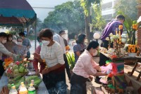 คณะศึกษาศาสตร์ มช. จัดพิธีบวงสรวงศาลพระภูมิเจ้าที่ เนื่องในโอกาสปี๋ใหม่เมือง 2565