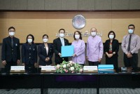 ผู้บริหารคณะศึกษาศาสตร์ มหาวิทยาลัยเชียงใหม่ และ วิทยาลัยดุริยศิลป์ มหาวิทยาลัยพายัพ ร่วมลงนาม MOU ผลิตหลักสูตรใหม่ หลักสูตรศึกษาศาสตรบัณฑิต (หลักสูตร 4 ปี) สาขาวิชาดนตรี