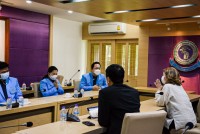 โรงเรียนบ้านเวียงฝาง เข้าแสดงความขอบคุณคณะที่เป็นสถาบันพี่เลี้ยงในการพัฒนาหลักสูตรอิงสมรรถนะ ในฐานะโรงเรียนนำร่องพื้นที่นวัตกรรมจังหวัดเชียงใหม่