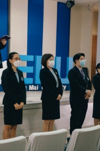 คณบดีคณะศึกษาศาสตร์ พร้อมด้วยคณะผู้บริหาร อาจารย์ที่ปรึกษา บุคลากร และสโมสรนักศึกษา ให้การต้อนรับผู้ปกครองนักศึกษาใหม่ ประจำปีการศึกษา 2565 ผ่านระบบออนไลน์