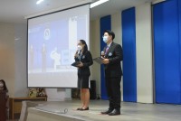 คณบดีคณะศึกษาศาสตร์ พร้อมด้วยคณะผู้บริหาร อาจารย์ที่ปรึกษา บุคลากร และสโมสรนักศึกษา ให้การต้อนรับผู้ปกครองนักศึกษาใหม่ ประจำปีการศึกษา 2565 ผ่านระบบออนไลน์