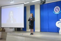 คณบดีคณะศึกษาศาสตร์ พร้อมด้วยคณะผู้บริหาร อาจารย์ที่ปรึกษา บุคลากร และสโมสรนักศึกษา ให้การต้อนรับผู้ปกครองนักศึกษาใหม่ ประจำปีการศึกษา 2565 ผ่านระบบออนไลน์