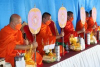 สาขาอุตสาหกรรมศึกษา จัดพิธีทำบุญและสืบสานประเพณีการหล่อเทียนพรรษา ประจำปีการศึกษา 2565