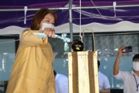 สาขาอุตสาหกรรมศึกษา จัดพิธีทำบุญและสืบสานประเพณีการหล่อเทียนพรรษา ประจำปีการศึกษา 2565