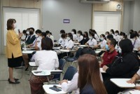 คณบดีคณะศึกษาศาสตร์ พบปะนักศึกษาโครงการครูรัก(ษ์)ถิ่น รหัส 63 64 และ 65 เพื่อรับฟังความคิดเห็นปัญหาและอุปสรรคในด้านการเรียนการสอนและการใช้ชีวิตในรั้วมหาวิทยาลัย