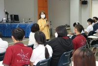 คณบดีคณะศึกษาศาสตร์ พบปะนักศึกษาโครงการครูรัก(ษ์)ถิ่น รหัส 63 64 และ 65 เพื่อรับฟังความคิดเห็นปัญหาและอุปสรรคในด้านการเรียนการสอนและการใช้ชีวิตในรั้วมหาวิทยาลัย