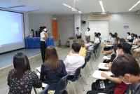 คณบดีคณะศึกษาศาสตร์ พบปะนักศึกษาโครงการครูรัก(ษ์)ถิ่น รหัส 63 64 และ 65 เพื่อรับฟังความคิดเห็นปัญหาและอุปสรรคในด้านการเรียนการสอนและการใช้ชีวิตในรั้วมหาวิทยาลัย