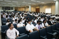 คณบดีคณะศึกษาศาสตร์ พบปะนักศึกษา ป.ตรี ชั้นปีที่ 2 รหัส 64 เพื่อรับฟังความคิดเห็นปัญหาและอุปสรรคในด้านการเรียนการสอนและการใช้ชีวิตในรั้วมหาวิทยาลัย