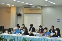 คณะกรรมการโครงการครูรัก(ษ์)ถิ่น มช. เข้ารับการประเมินผลการดำเนินงานโครงการครูรัก(ษ์)ถิ่น ระยะเวลา 2 ปีที่ผ่านมา กับคณะกรรมการจาก กสศ. 