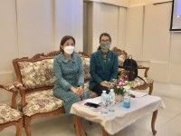 ประธานสาขาวิชาบริหารธุรกิจ เป็นวิทยากรในหัวข้อ การพัฒนาบุคลิกภาพและมารยาทสังคมผู้บริหาร หลักสูตร ผู้บริหารระดับกลาง วิทยาลัยพยาบาลบรมราชชนนี สุราษฎร์ธานี