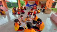 สาขาวิชาประถมศึกษา จัดกิจกรรมวิทยาศาสตร์ ปลูกพลังฝันนักวิทยาศาสตร์ตัวน้อยในบริบทโรงเรียนบ้านห้วยส้ม