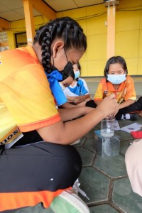 สาขาวิชาประถมศึกษา จัดกิจกรรมวิทยาศาสตร์ ปลูกพลังฝันนักวิทยาศาสตร์ตัวน้อยในบริบทโรงเรียนบ้านห้วยส้ม