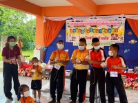 สาขาวิชาประถมศึกษา จัดกิจกรรมวิทยาศาสตร์ ปลูกพลังฝันนักวิทยาศาสตร์ตัวน้อยในบริบทโรงเรียนบ้านห้วยส้ม