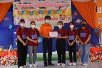 สาขาวิชาประถมศึกษา จัดกิจกรรมวิทยาศาสตร์ ปลูกพลังฝันนักวิทยาศาสตร์ตัวน้อยในบริบทโรงเรียนบ้านห้วยส้ม