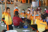 สาขาวิชาประถมศึกษา จัดกิจกรรมวิทยาศาสตร์ ปลูกพลังฝันนักวิทยาศาสตร์ตัวน้อยในบริบทโรงเรียนบ้านห้วยส้ม