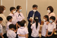 ผู้บริหารคณะศึกษาศาสตร์เข้าแสดงความยินดีแด่ ศาสตราจารย์ ดร.นายแพทย์พงษ์รักษ์ ศรีบัณฑิตมงคล ที่ได้รับโปรดเกล้าฯ แต่งตั้งให้ดำรงตำแหน่งอธิการบดีมหาวิทยาลัยเชียงใหม่