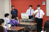 ผู้บริหารคณะศึกษาศาสตร์ มช. ให้การต้อนรับ อาจารย์และนักเรียน ม.5 จากโรงเรียนสาธิต มช. ในโอกาสเข้าเยี่ยมชมคณะฯ