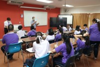 ผู้บริหารคณะศึกษาศาสตร์ มช. ให้การต้อนรับ อาจารย์และนักเรียน ม.5 จากโรงเรียนสาธิต มช. ในโอกาสเข้าเยี่ยมชมคณะฯ