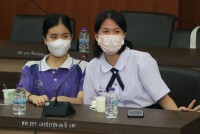 ผู้บริหารคณะศึกษาศาสตร์ มช. ให้การต้อนรับ อาจารย์และนักเรียน ม.5 จากโรงเรียนสาธิต มช. ในโอกาสเข้าเยี่ยมชมคณะฯ