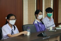 ผู้บริหารคณะศึกษาศาสตร์ มช. ให้การต้อนรับ อาจารย์และนักเรียน ม.5 จากโรงเรียนสาธิต มช. ในโอกาสเข้าเยี่ยมชมคณะฯ
