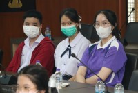 ผู้บริหารคณะศึกษาศาสตร์ มช. ให้การต้อนรับ อาจารย์และนักเรียน ม.5 จากโรงเรียนสาธิต มช. ในโอกาสเข้าเยี่ยมชมคณะฯ