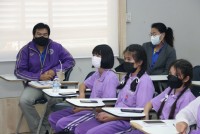 สาขาวิชาพลศึกษา ให้การต้อนรับคณะครูและนักเรียน จากโรงเรียนสารภีพิทยาคม เข้าเยี่ยมชมการเรียนการสอน