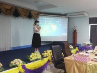 หัวหน้าสาขาวิชาบริหารธุรกิจ นำ นศ. รายวิชา 076444 ลงพื้นที่จัดกิจกรรมบรรยายพิเศษ ณ ศูนย์พัฒนาคุณภาพชีวิตและส่งเสริมอาชีพผู้สูงอายุตำบลมะขุนหวาน