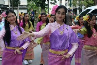 ผู้บริหาร นักศึกษา เจ้าหน้าที่คณะศึกษาศาสตร์ ครูและนักเรียน รร.สาธิตฯ มช. ร่วมพิธีทอดถวายผ้ากฐินมหาวิทยาลัยเชียงใหม่ ประจำปี 2565