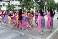 ผู้บริหาร นักศึกษา เจ้าหน้าที่คณะศึกษาศาสตร์ ครูและนักเรียน รร.สาธิตฯ มช. ร่วมพิธีทอดถวายผ้ากฐินมหาวิทยาลัยเชียงใหม่ ประจำปี 2565