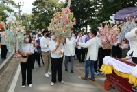 ผู้บริหาร นักศึกษา เจ้าหน้าที่คณะศึกษาศาสตร์ ครูและนักเรียน รร.สาธิตฯ มช. ร่วมพิธีทอดถวายผ้ากฐินมหาวิทยาลัยเชียงใหม่ ประจำปี 2565